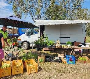 Three Creeks Farm Stall